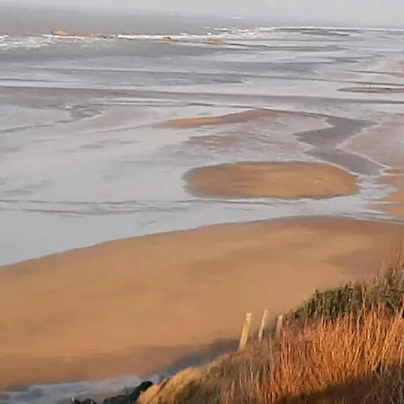 Les Heures Tranquilles - Vue Mer - 50M De La Plage Saint-Come-de-Fresne Exterior photo